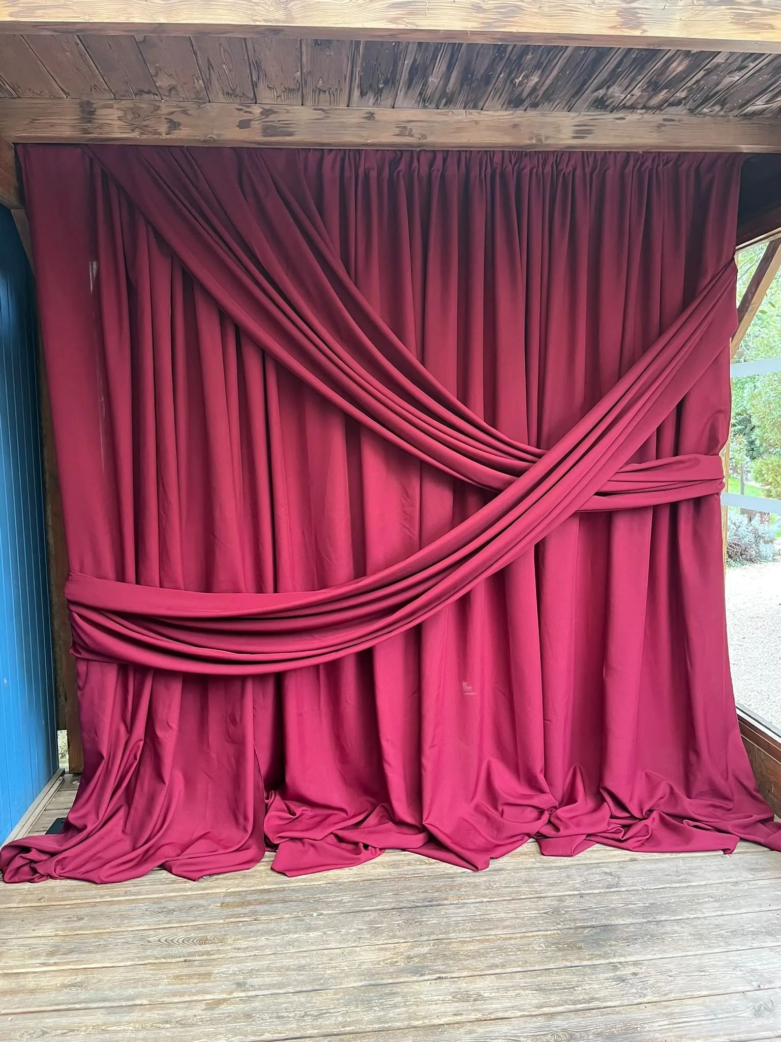 Arche drapée